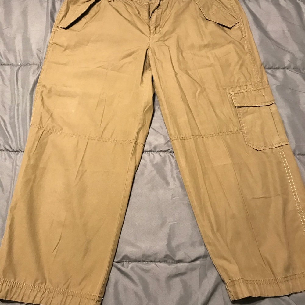 Cargo capris!